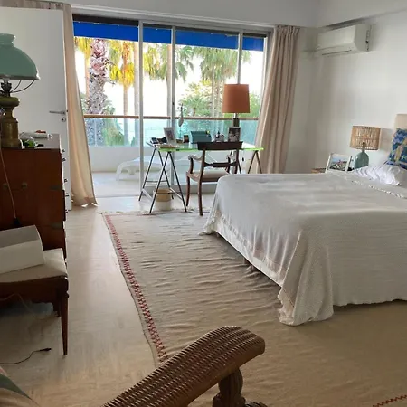 Panoramic Sea View Apartmán *